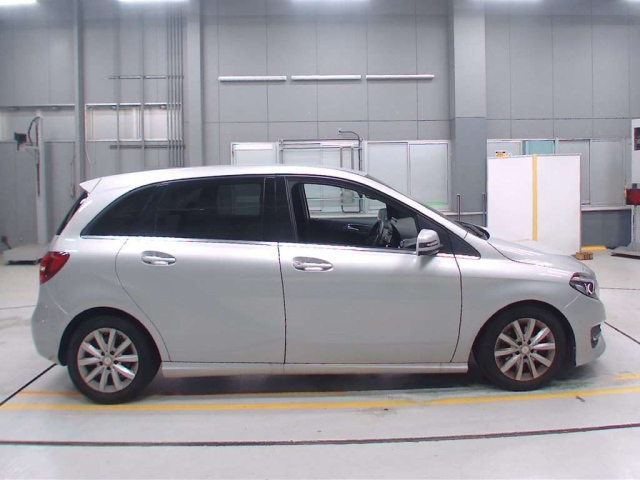 MERCEDES BENZ B CLASS 2016