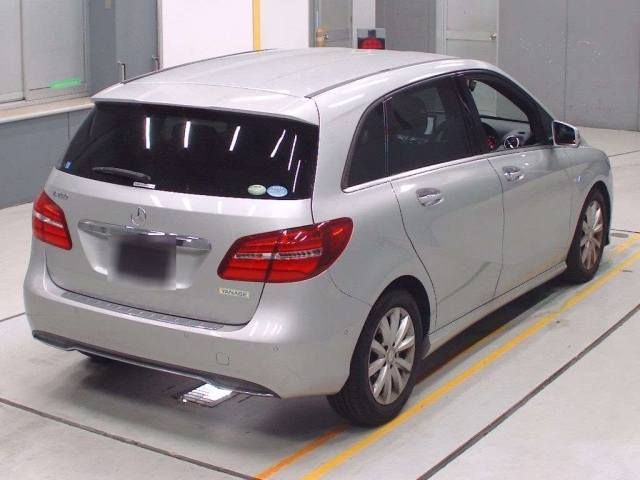 MERCEDES BENZ B CLASS 2016
