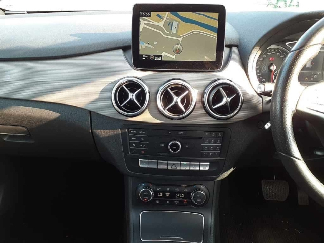 MERCEDES BENZ B CLASS 2016