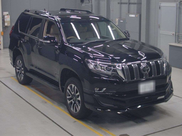 TOYOTA LAND CRUISER PRADO 2021