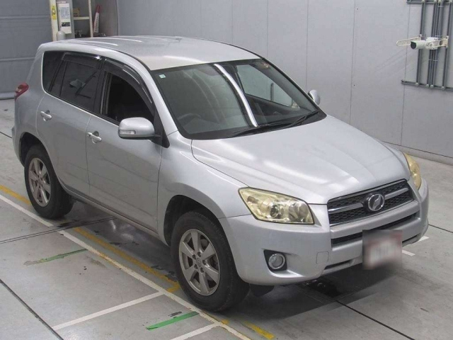 TOYOTA RAV4 2009