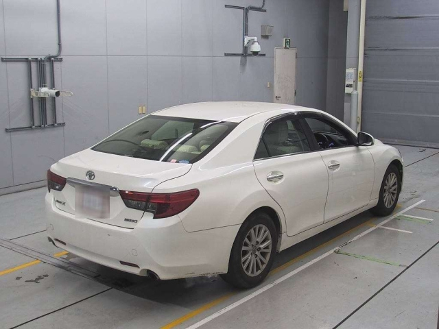 TOYOTA MARK X 2012