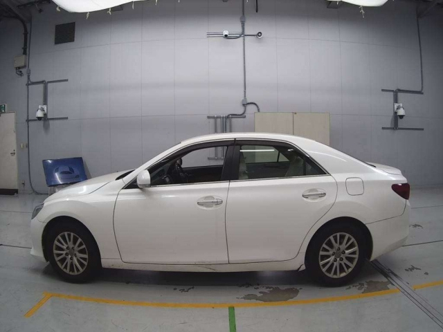 TOYOTA MARK X 2012