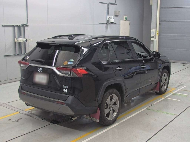 TOYOTA RAV4 2021