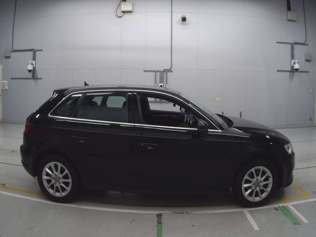 AUDI A3 2015