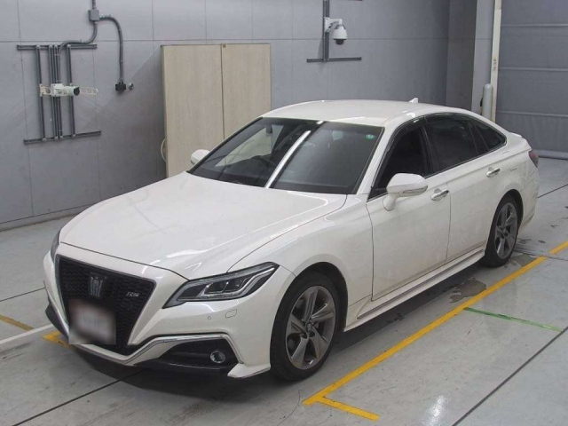 TOYOTA CROWN 2020