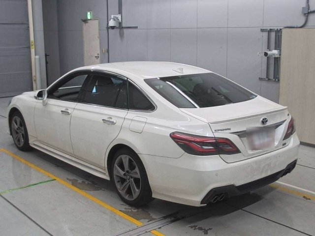 TOYOTA CROWN 2020