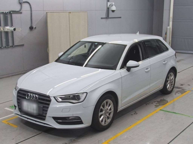 AUDI A3 2015