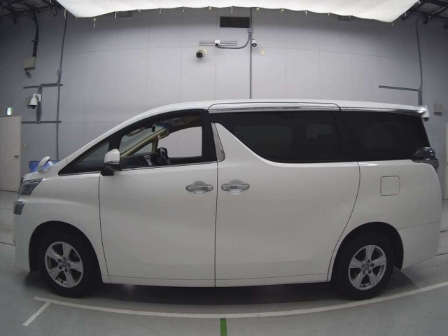 TOYOTA VELLFIRE 2019