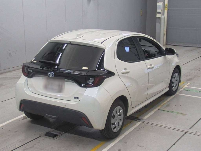 TOYOTA YARIS 2021