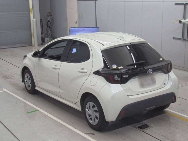 TOYOTA YARIS 2021