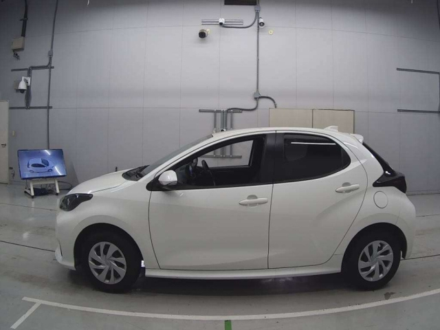 TOYOTA YARIS 2021