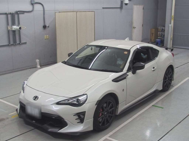 TOYOTA 86 2021