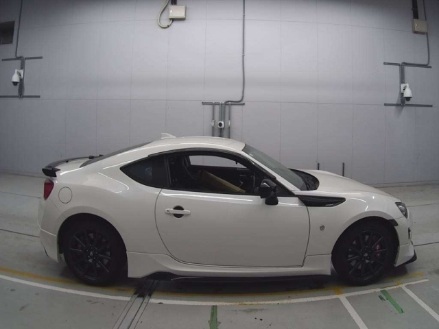 TOYOTA 86 2021