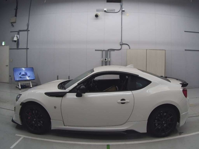 TOYOTA 86 2021