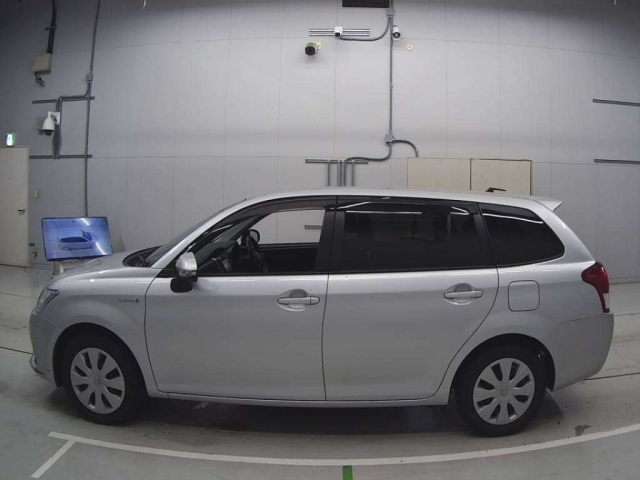 TOYOTA COROLLA FIELDER 2014