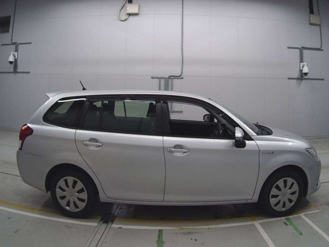 TOYOTA COROLLA FIELDER 2014