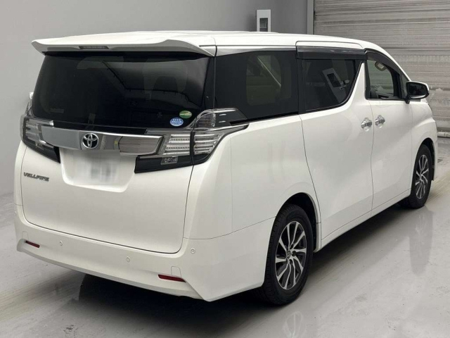TOYOTA VELLFIRE 2015