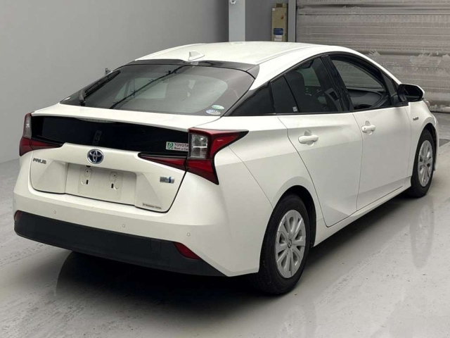 TOYOTA PRIUS 2020