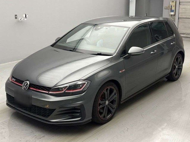 VOLKSWAGEN GOLF 2018