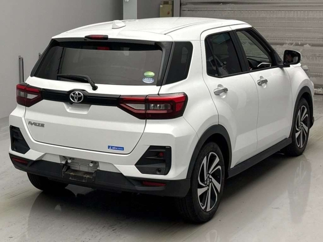 TOYOTA RAIZE 2021