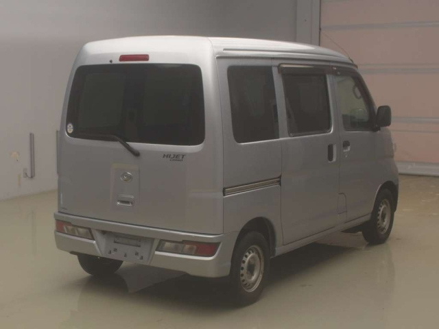 DAIHATSU HIJET VAN 2020
