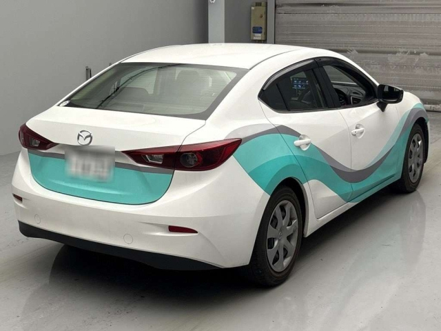 MAZDA AXELA 2015
