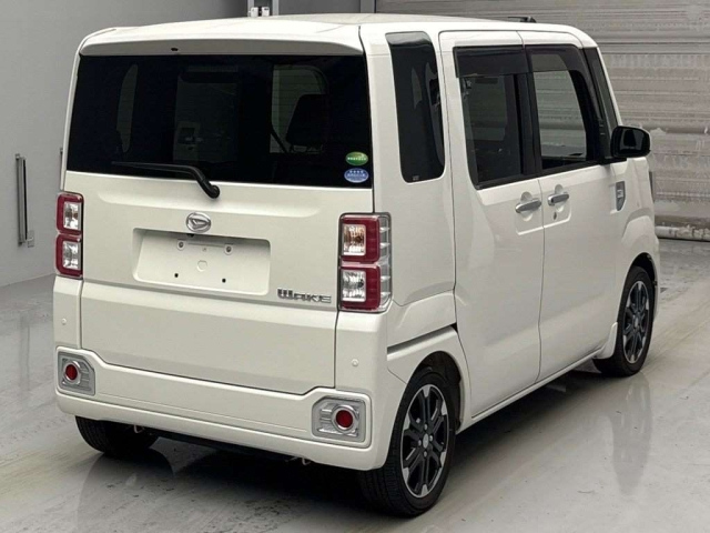 DAIHATSU WAKE 2018