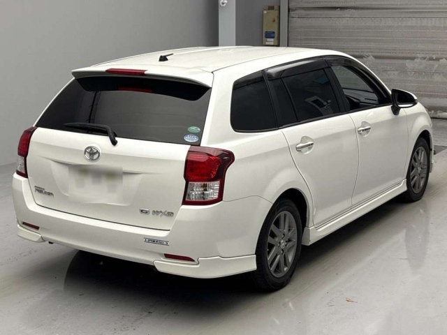 TOYOTA COROLLA FIELDER 2014
