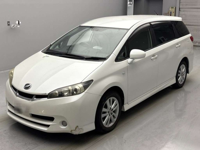 TOYOTA WISH 2009