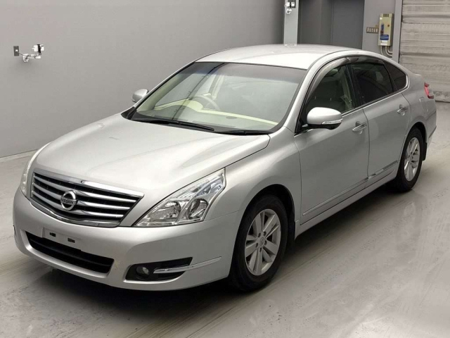 NISSAN TEANA 2012