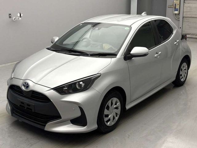 TOYOTA YARIS 2021