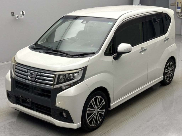 DAIHATSU MOVE 2015