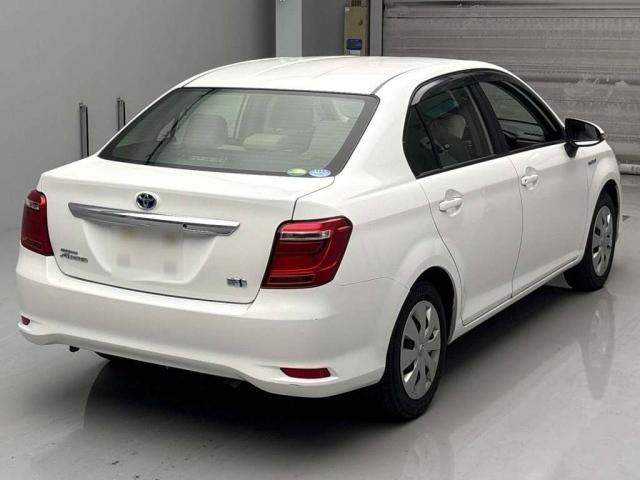 TOYOTA COROLLA AXIO 2016