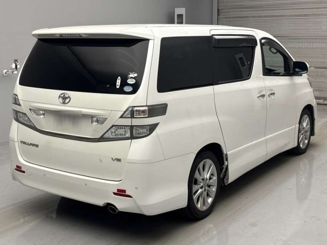 TOYOTA VELLFIRE 2009