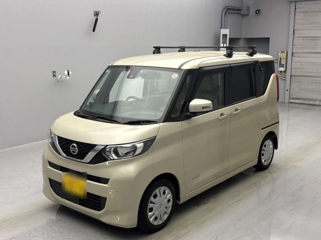 NISSAN ROOX 2021