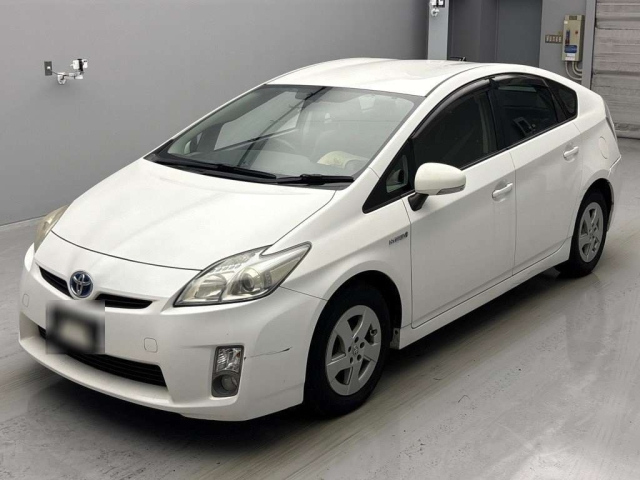 TOYOTA PRIUS 2010