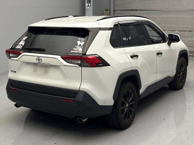 TOYOTA RAV4 2020