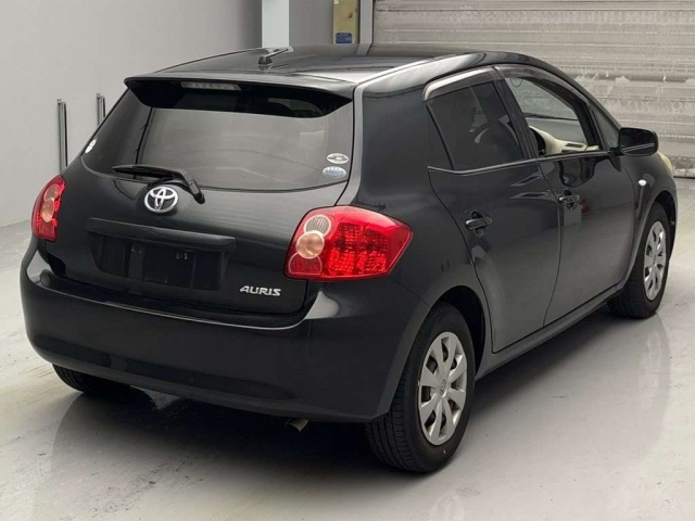 TOYOTA AURIS 2008