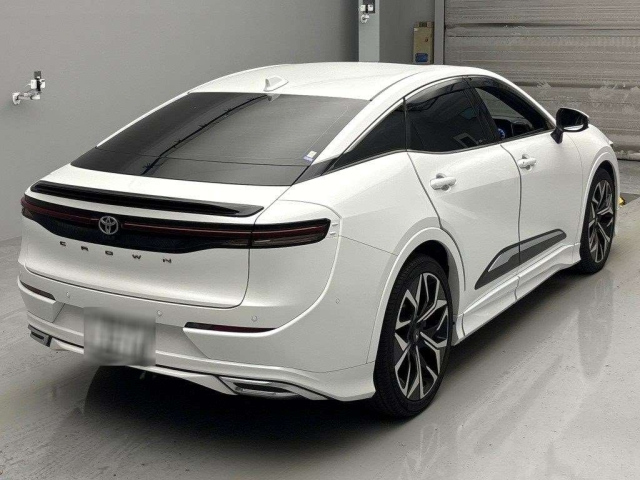 TOYOTA CROWN CROSSOVER 2022