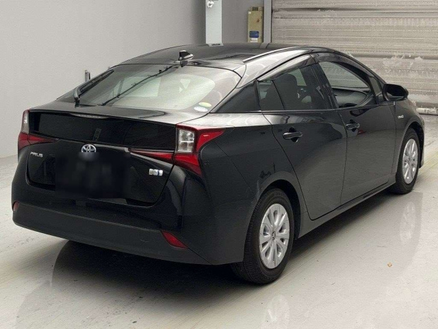 TOYOTA PRIUS 2020