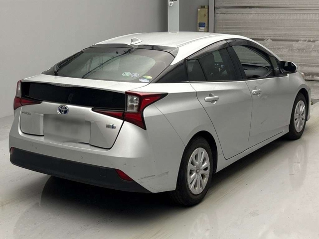 TOYOTA PRIUS 2020