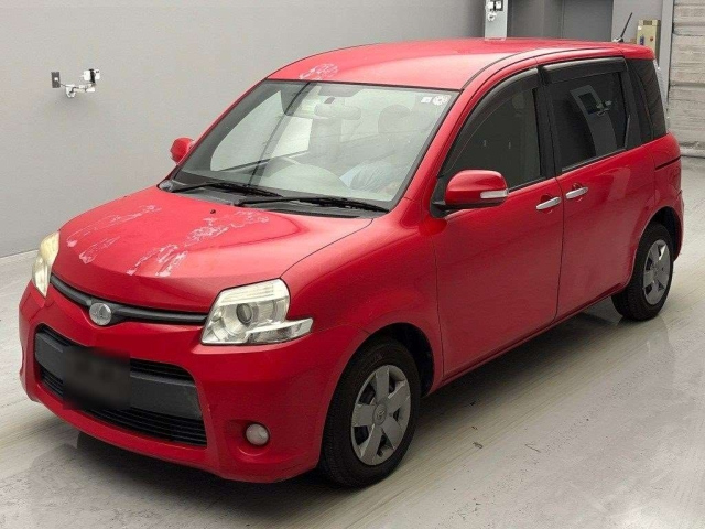 TOYOTA SIENTA 2012