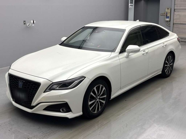 TOYOTA CROWN 2020