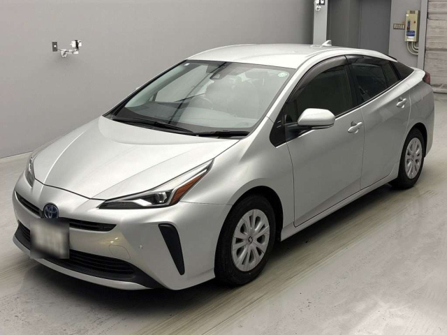 TOYOTA PRIUS 2021
