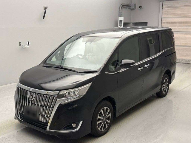 TOYOTA ESQUIRE 2018