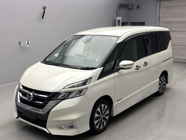 NISSAN SERENA 2017