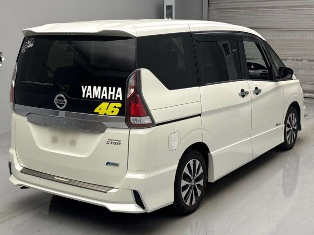 NISSAN SERENA 2017