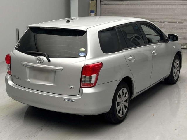 TOYOTA COROLLA FIELDER 2010
