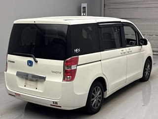 HONDA STEP WAGON 2011